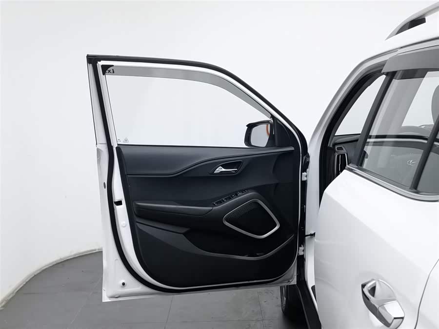 Hyundai ix35 2020 car image #9