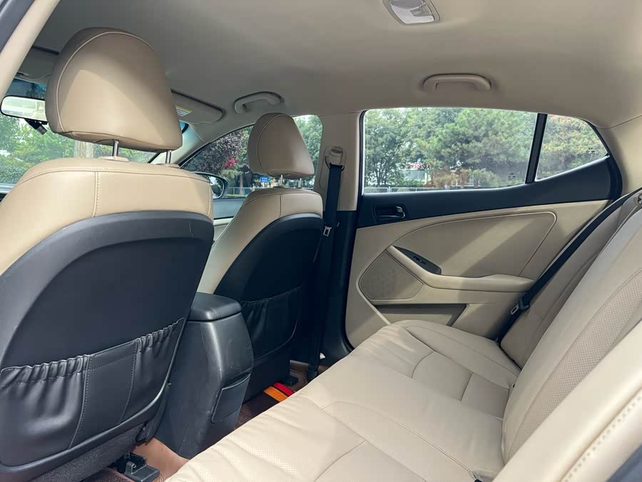 起亚 起亚K5 2016 汽车图片 #9