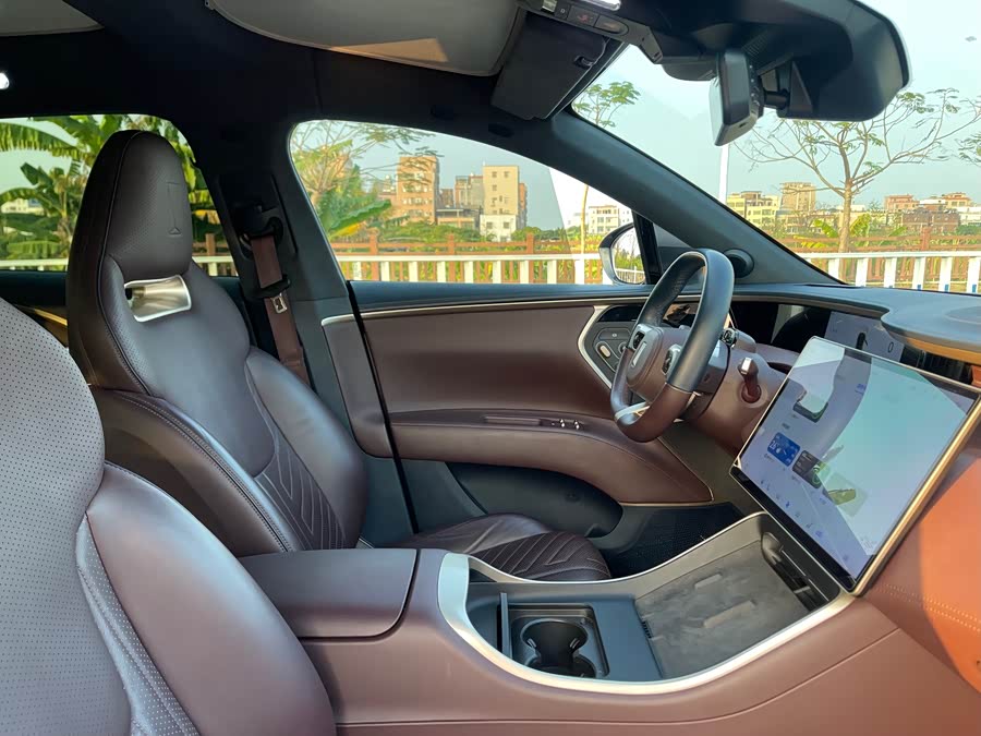 Avatr 11 2023 immagine di auto #9