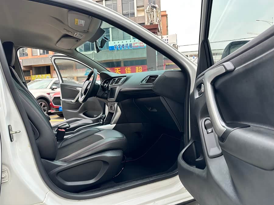 Citroen C3-XR 2018 car image #9