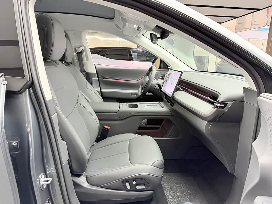 Xpeng G6 2025 #9 Xpeng G6 2025 car image #9