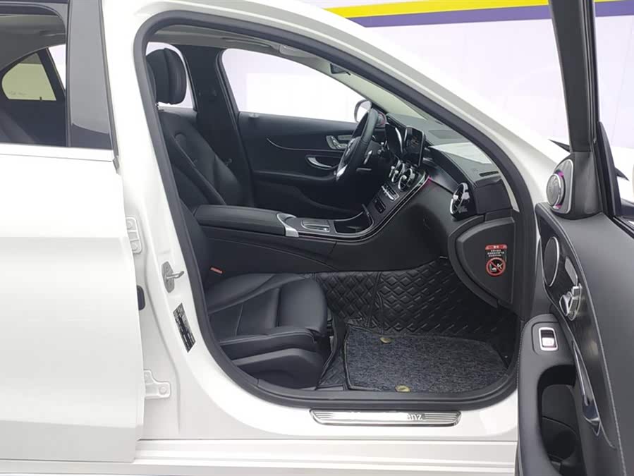 Mercedes-Benz C Class 2021 car image #9