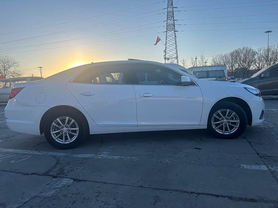 Chevrolet Malibu 2018 immagine di auto #9