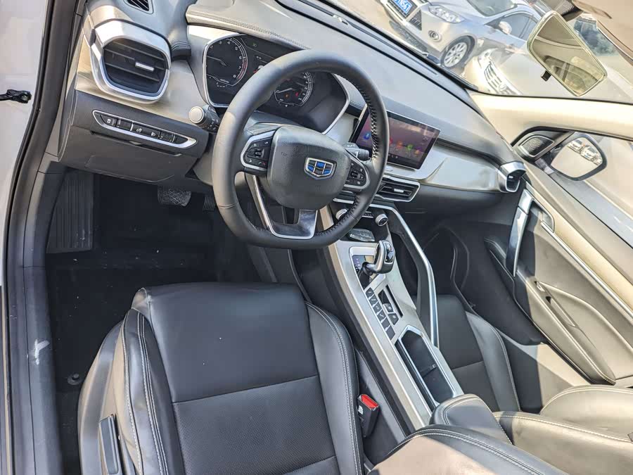 GEELY Coolray 2018 car image #9