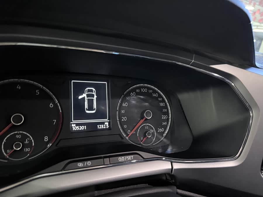 Volkswagen T-Cross 2019 car image #9