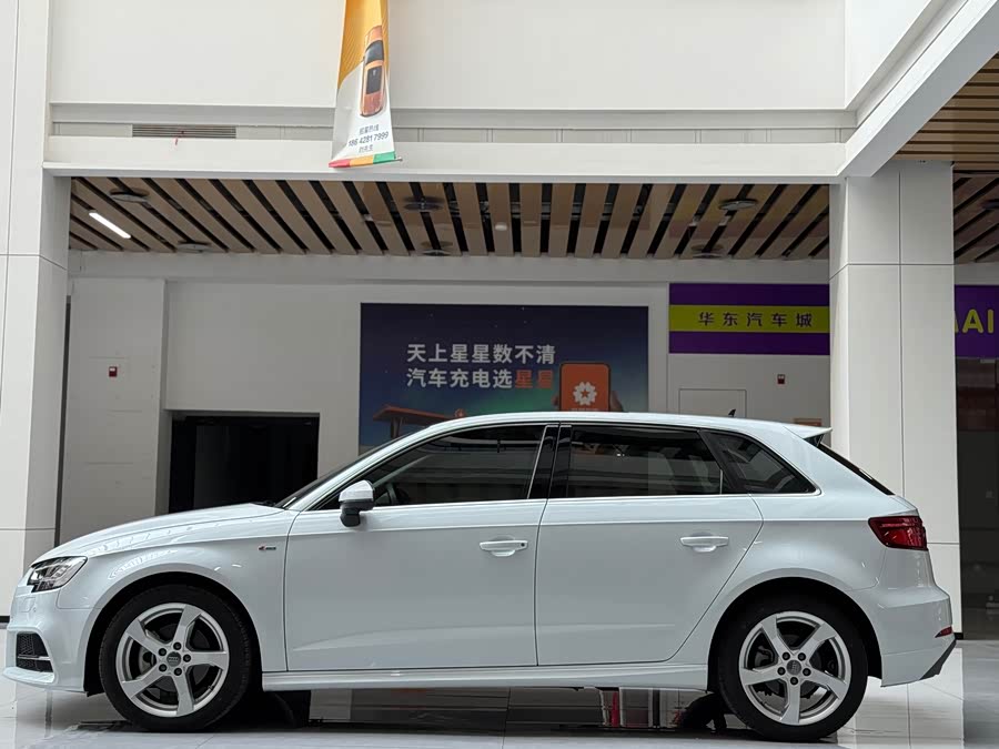 Audi A3 2020 car image #9