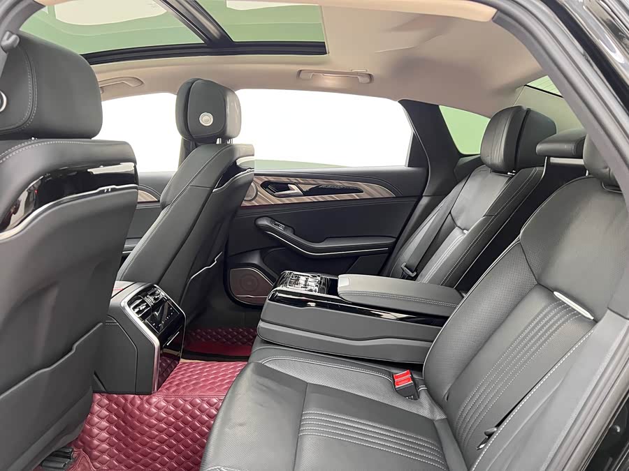 HongQi H9 2021 car image #9