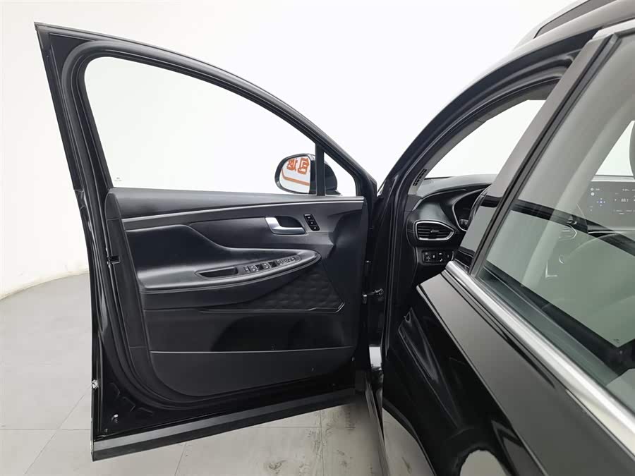 Hyundai Santa Fe 2021 imagen de coche #9