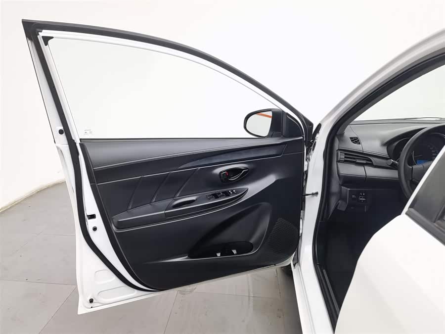 Toyota Yaris L Zhixiang 2018 #9 Toyota Yaris L Zhixiang 2018 صورة سيارة #9