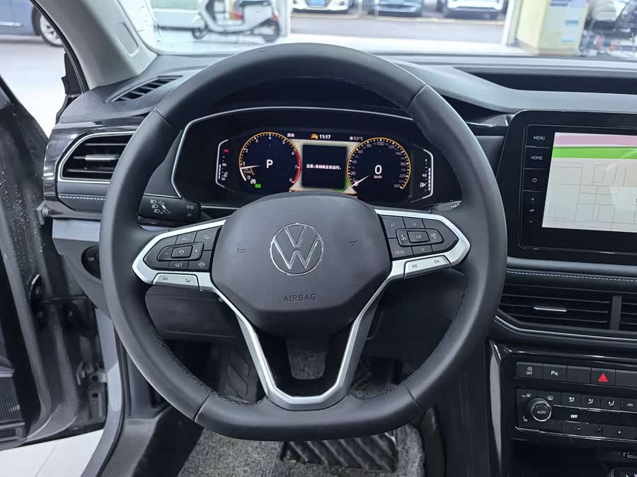 Volkswagen Tharu 2025 car image #9