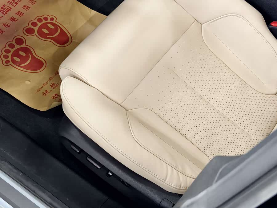 蔚来 蔚来ET5 2023 汽车图片 #9