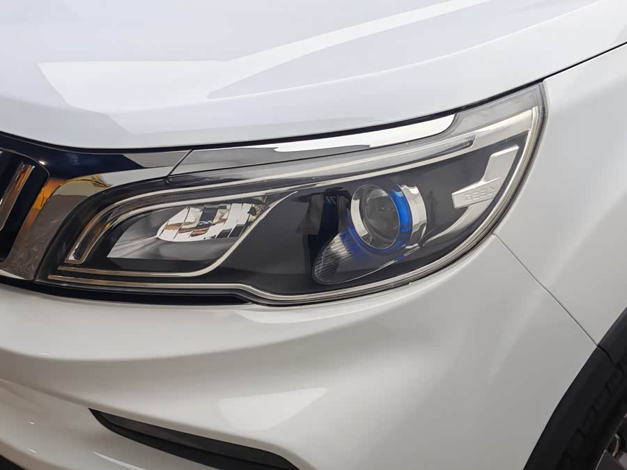 GEELY Vision X3 2020 car image #9