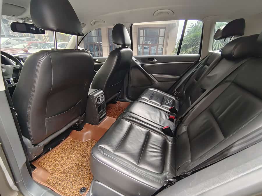 Volkswagen Tiguan 2014 #9 Volkswagen Tiguan 2014 car image #9