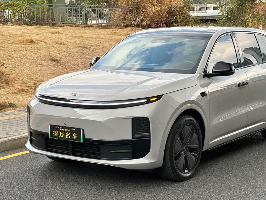 Li L6 2024 imagen de coche #9