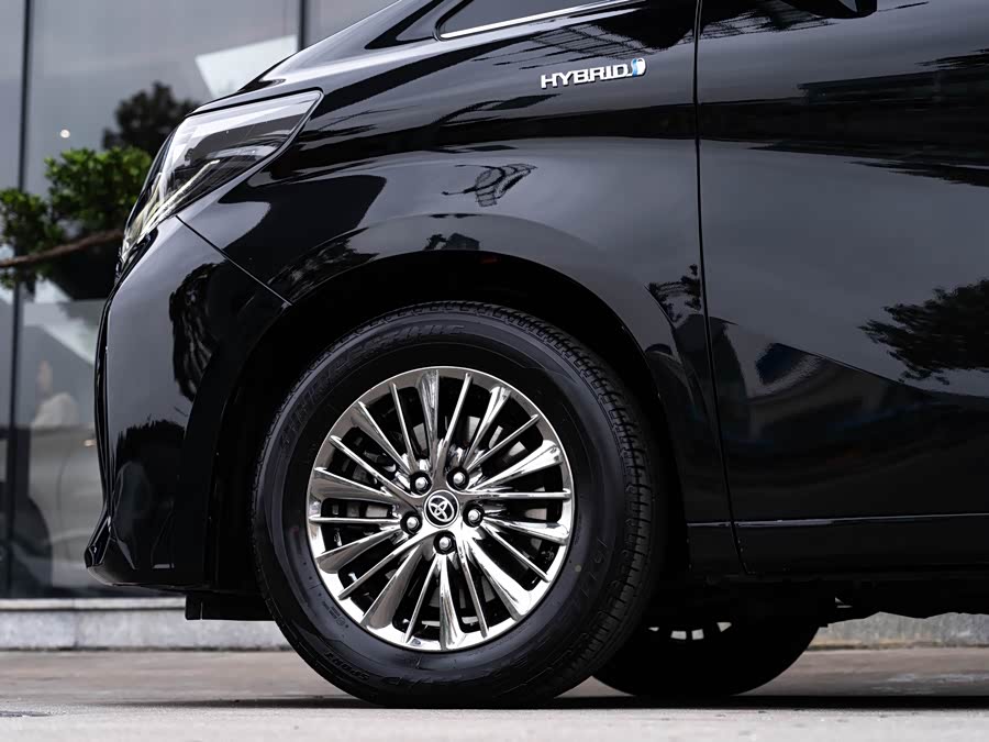 Toyota Alphard 2019 car image #9