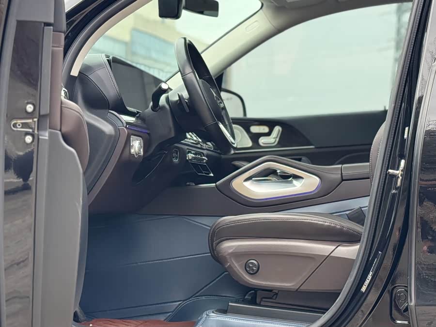 Mercedes-Benz GLE Class 2022 car image #9