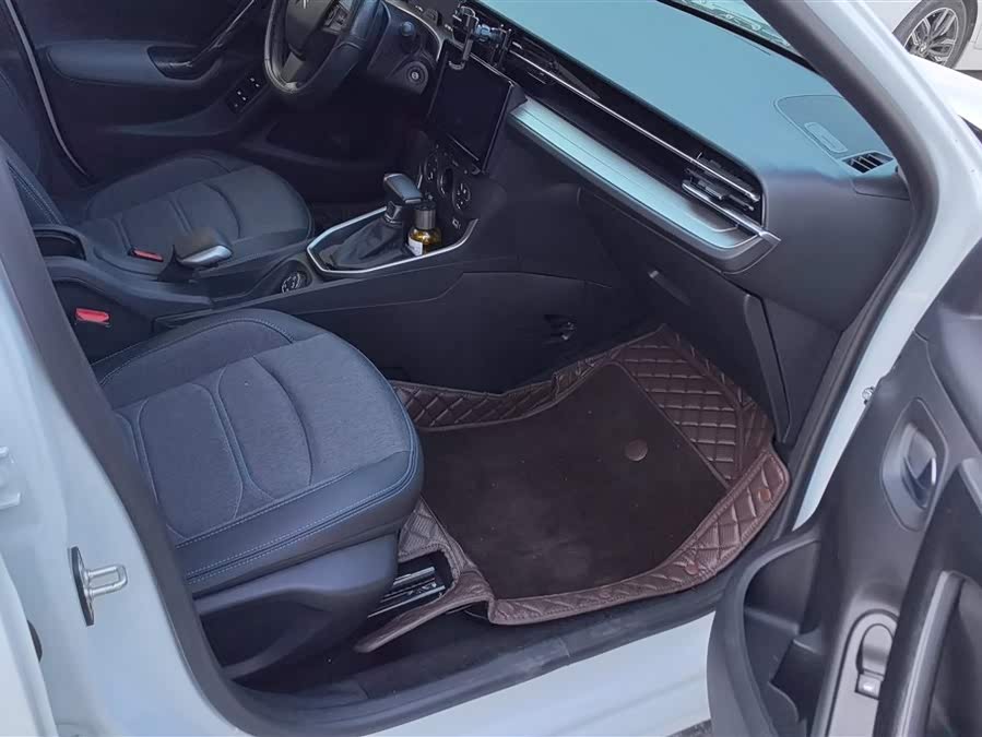 Citroen C3-XR 2023 #9 Citroen C3-XR 2023 car image #9