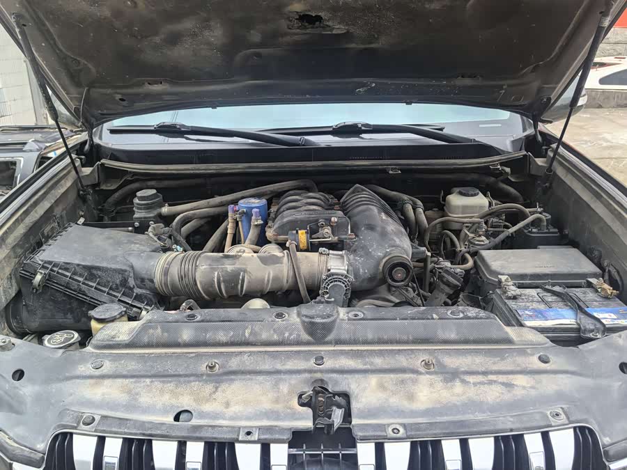 Toyota Land Cruiser Prado 2010 immagine di auto #9