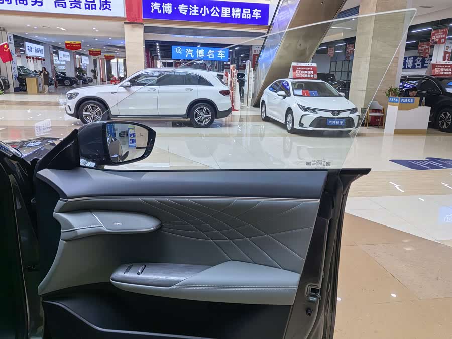 Deepal S07 2025 image de voiture #9