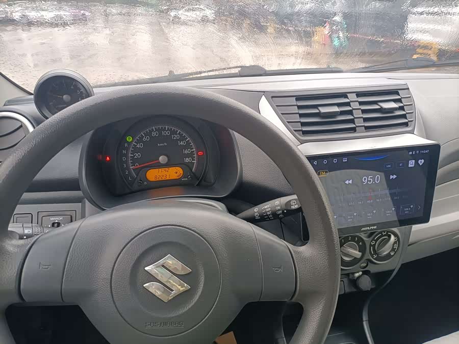 Suzuki Alto 2017 image de voiture #9