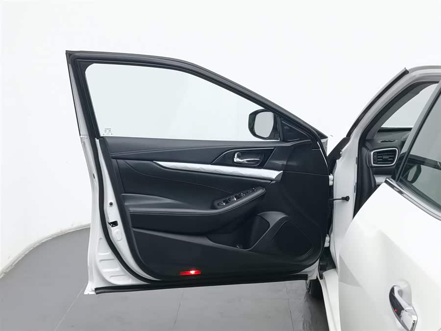 日产 西玛 2017 汽车图片 #9