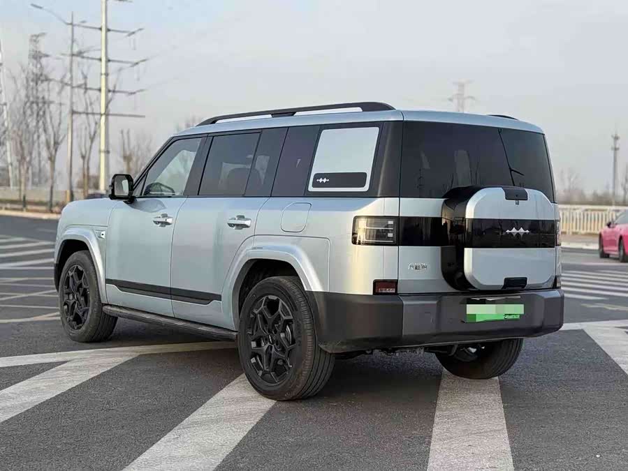 FangChengBao Tiger 7 2025 car image #9