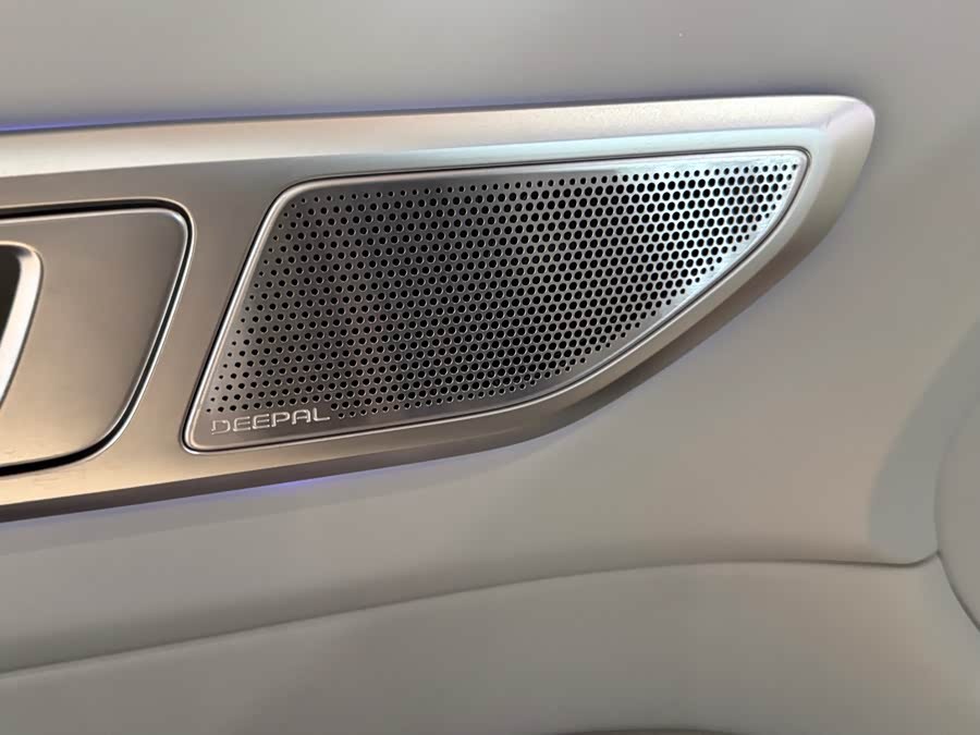 Deepal SL03 2023 изображение автомобиля #9