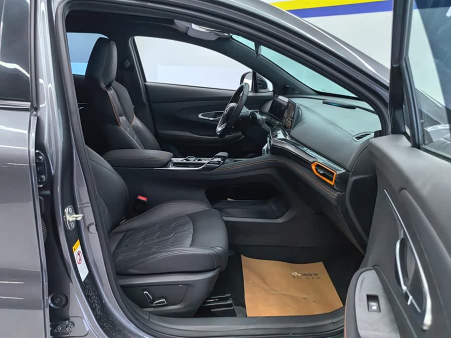 Changan UNI-T 2022 car image #9