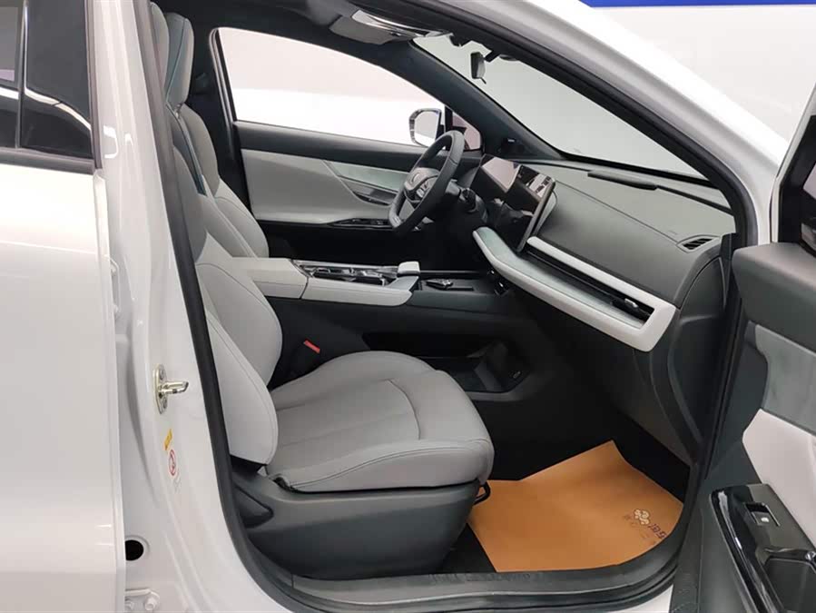Changan UNI-T 2023 car image #9