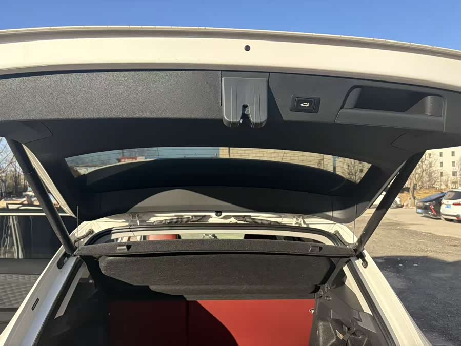 Volkswagen Tharu 2022 immagine di auto #9