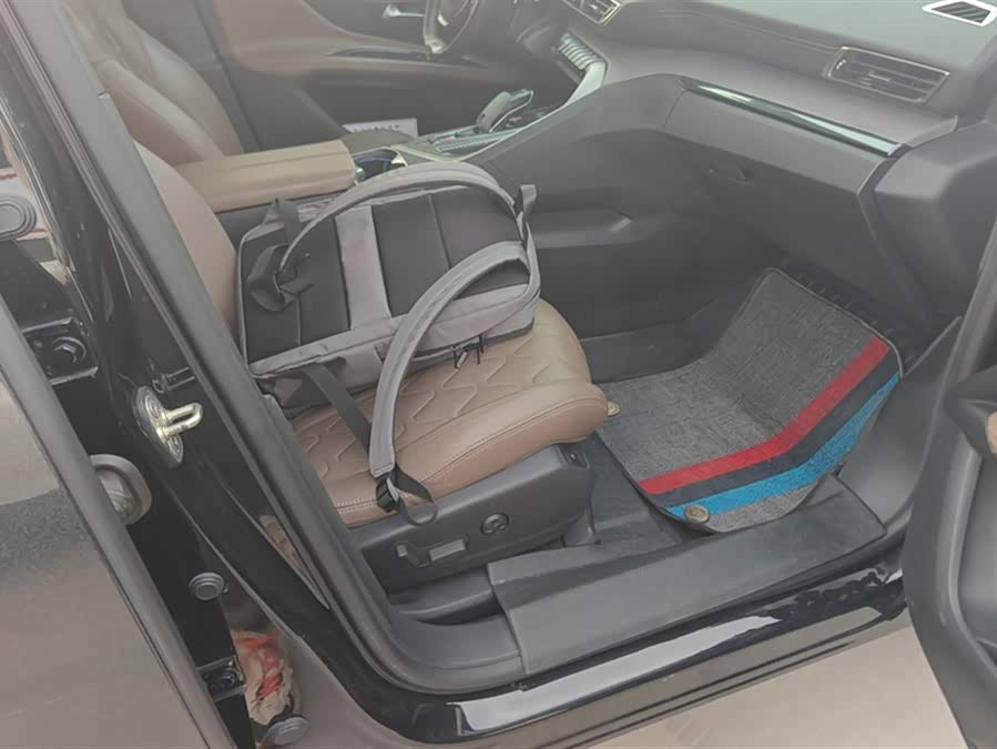 标致 标致5008 2018 汽车图片 #9