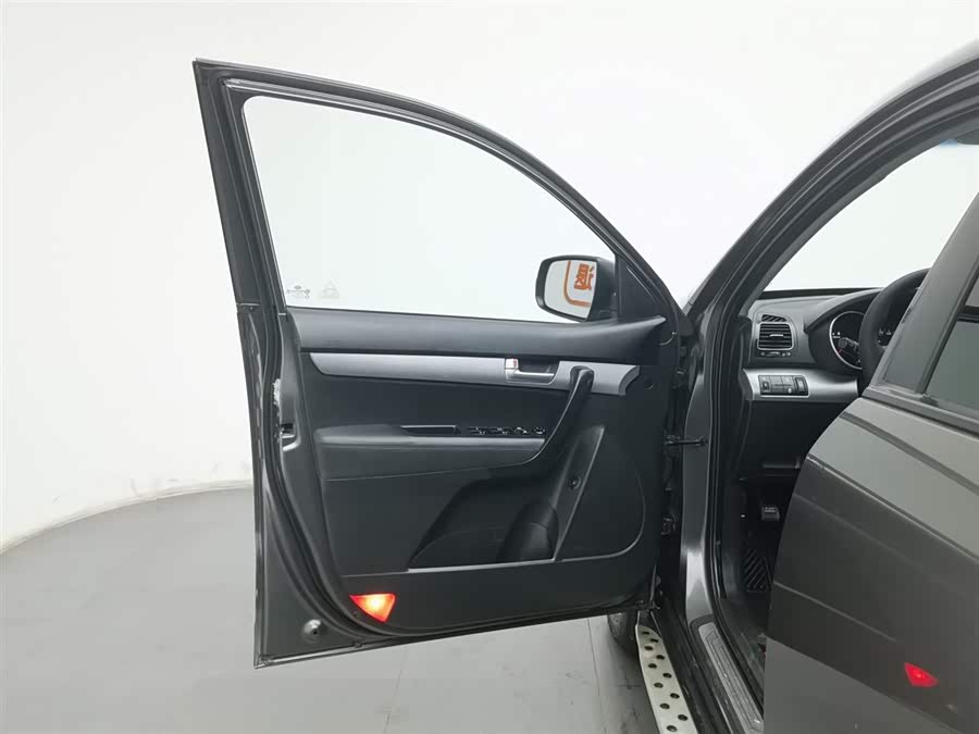 起亚 索兰托 2013 汽车图片 #9