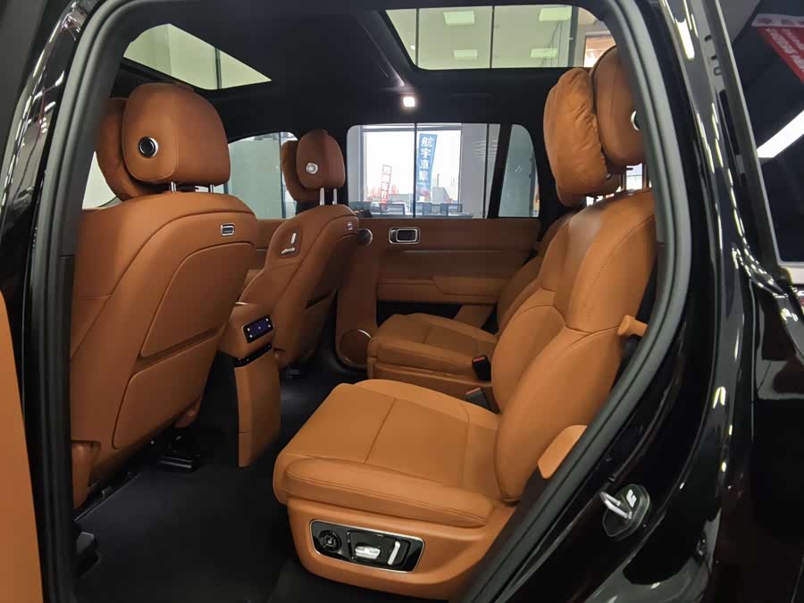 Li L9 2025 image de voiture #9