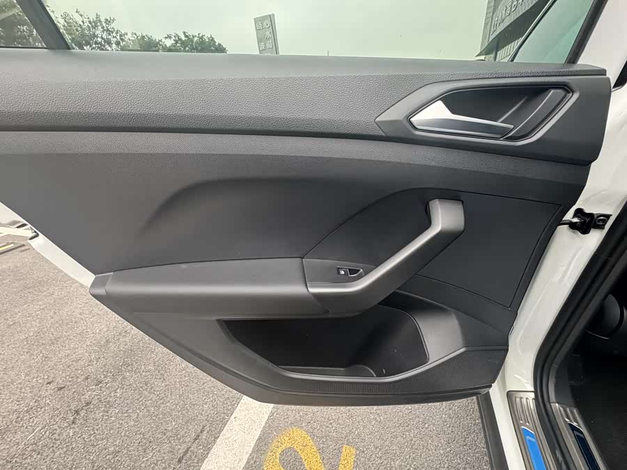 Volkswagen Tacqua 2022 car image #9