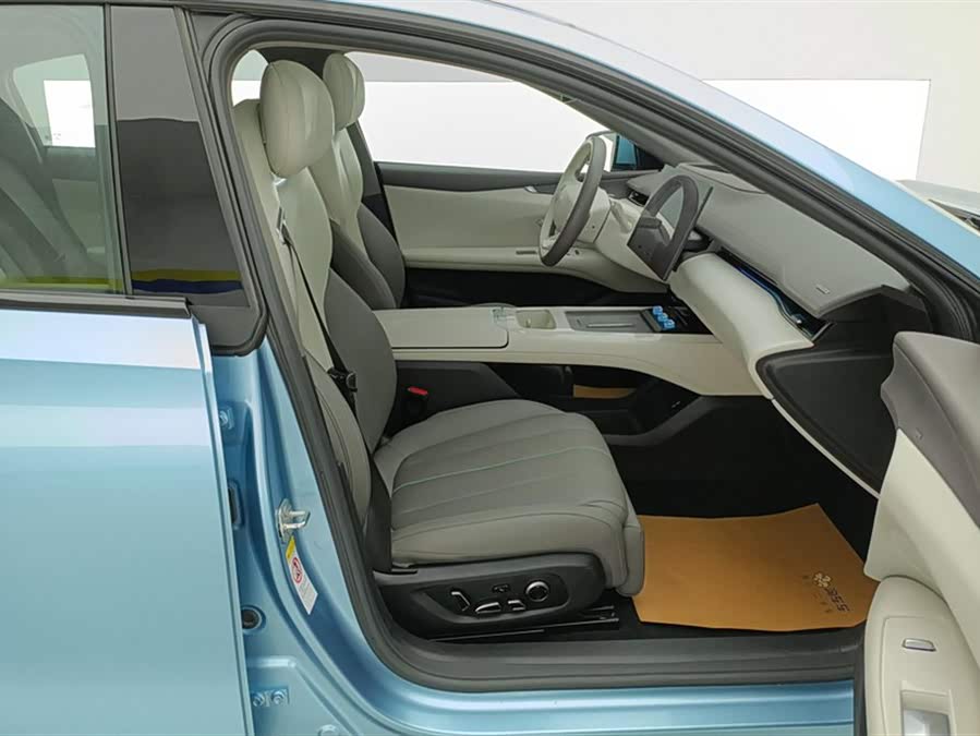 Deepal L07 2024 изображение автомобиля #9