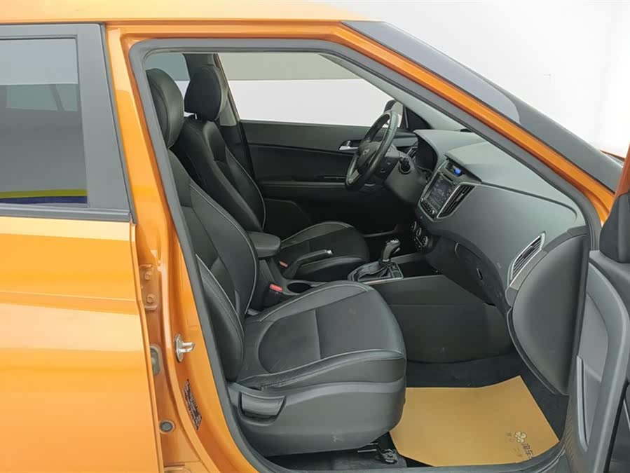 Hyundai ix25 2016 car image #9