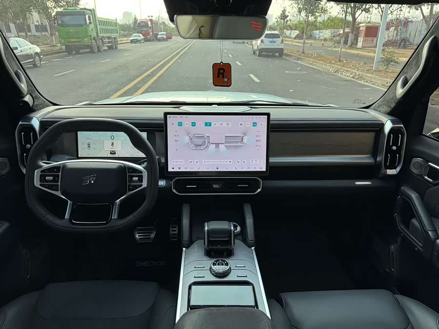 Jetour Traveller 2023 car image #9