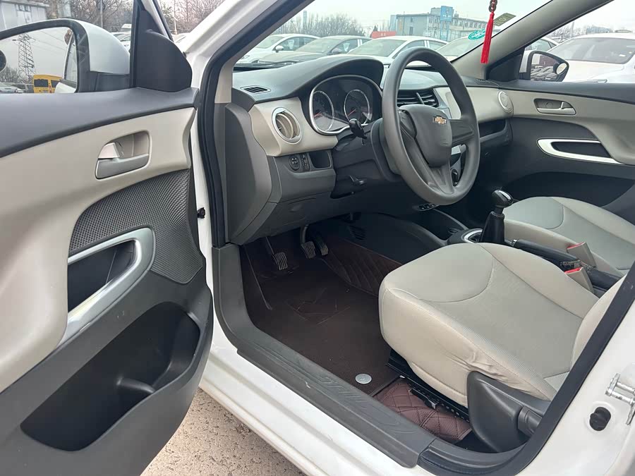 Chevrolet Sail 2017 car image #9