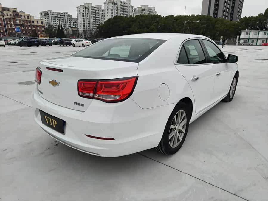 Chevrolet Malibu 2018 car image #9