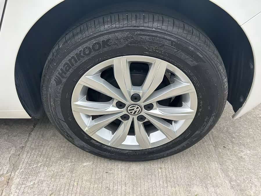 Volkswagen Polo 2020 immagine di auto #9