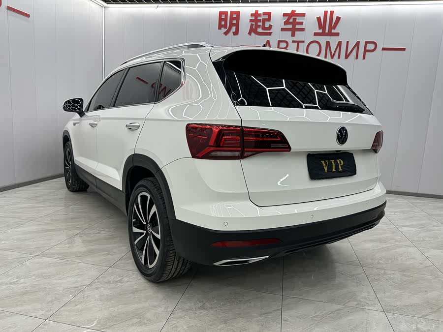 Volkswagen Tharu 2021 car image #9