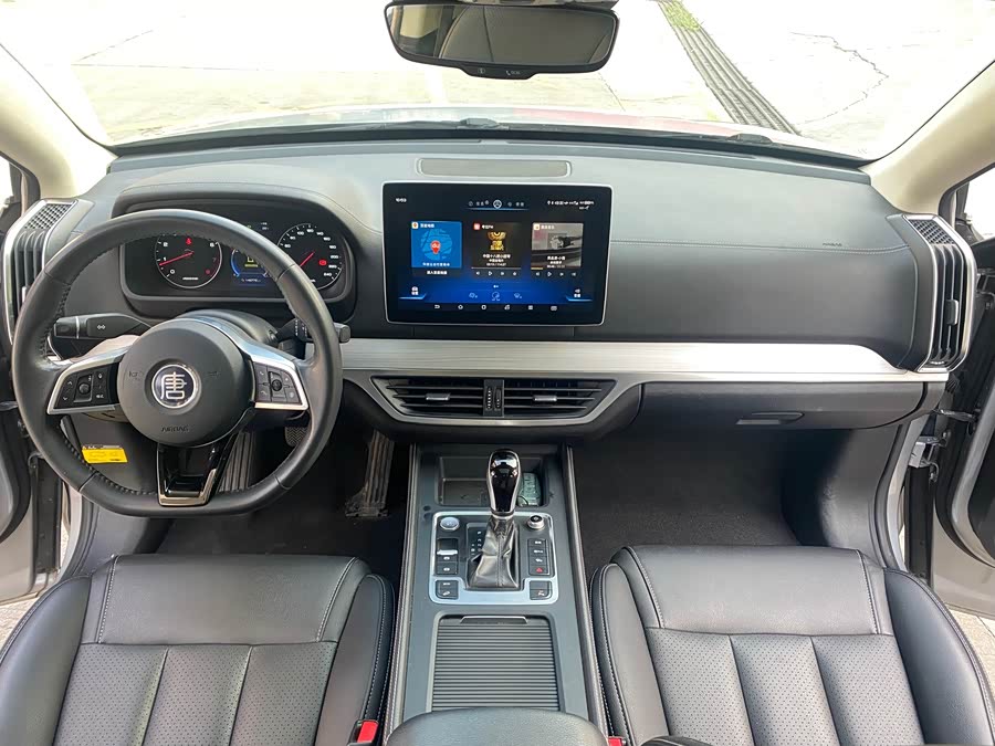 BYD Tang 2018 car image #9