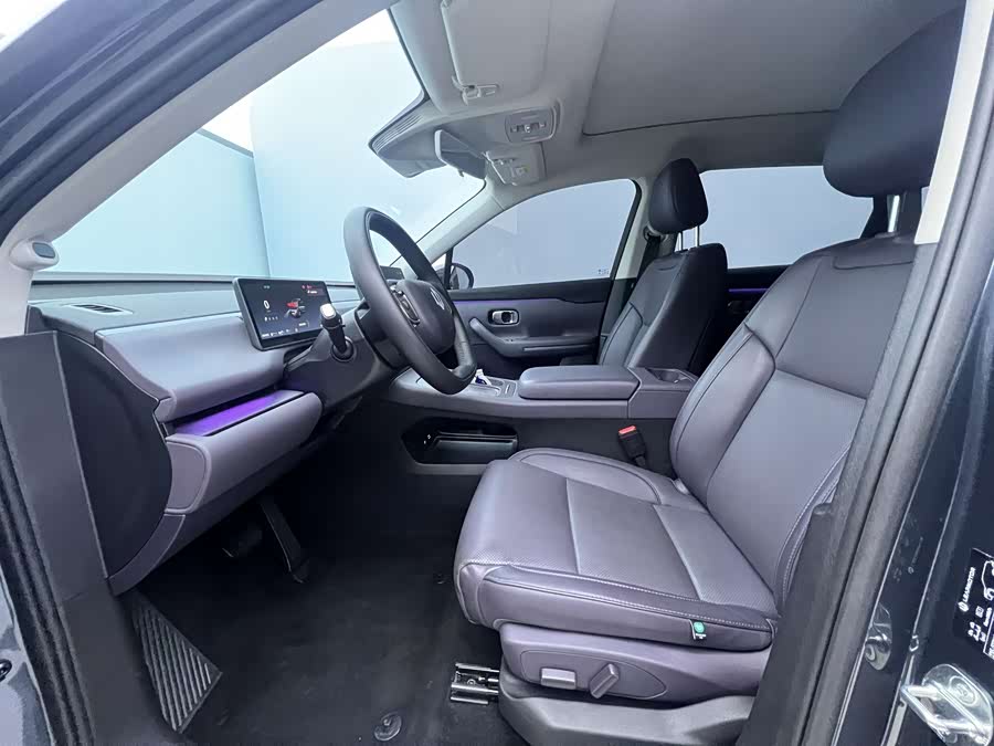 零跑汽车 零跑C10 2025 汽车图片 #9