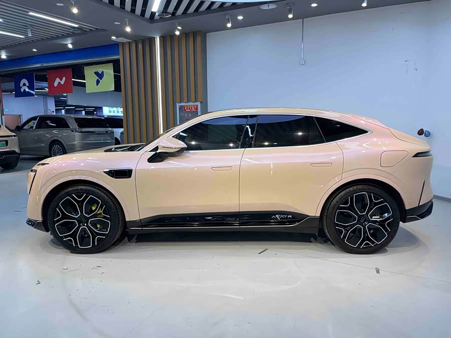 Avatr 11 2024 #9 Avatr 11 2024 car image #9