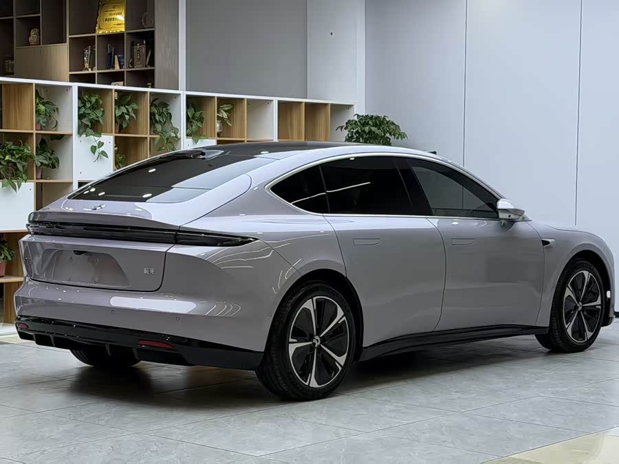 蔚来 蔚来ET5 2025 汽车图片 #9