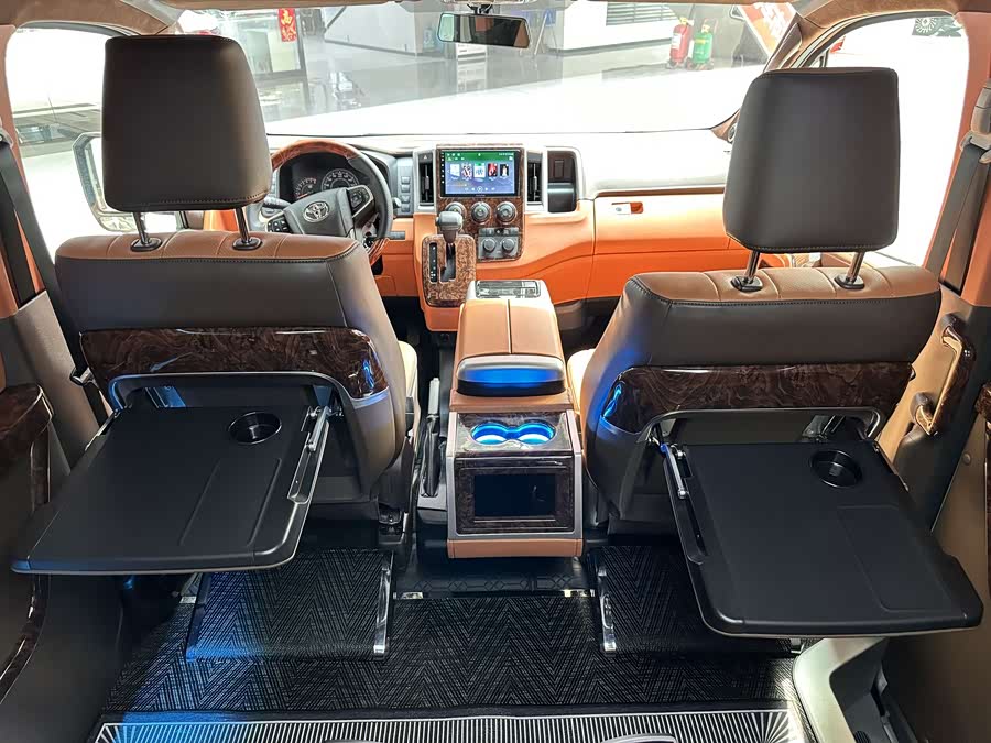 Toyota 2022 car image #9