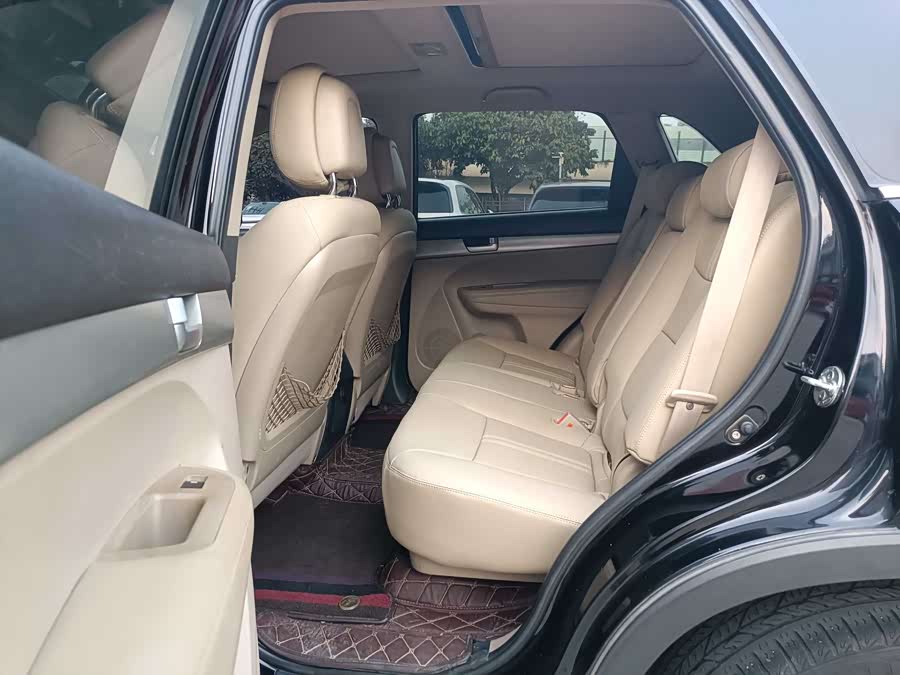 起亚 索兰托 2012 汽车图片 #9