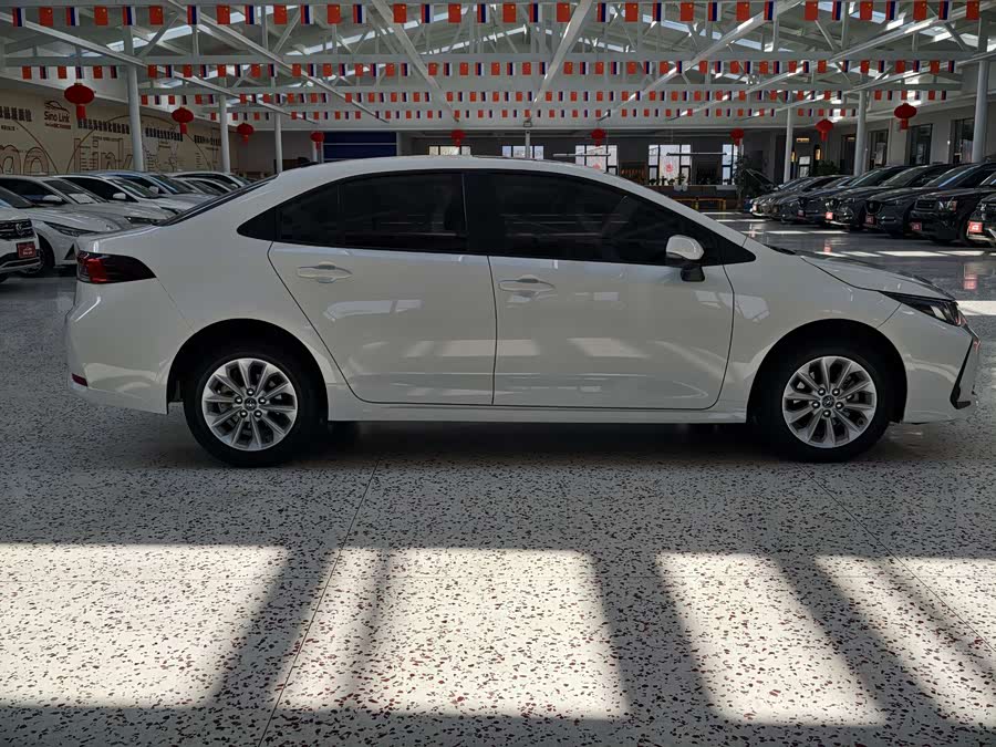 Toyota Corolla 2022 car image #9
