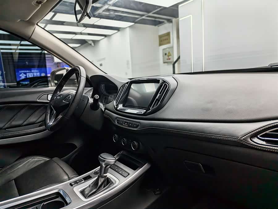 奇瑞 瑞虎7 2017 汽车图片 #9