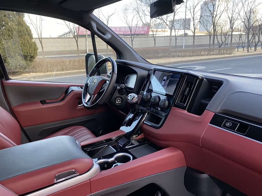Toyota 2024 car image #9